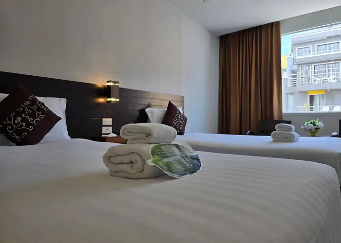 Baron Beach Hotel